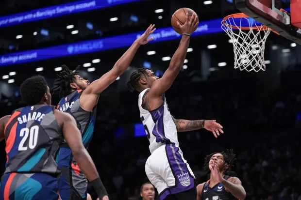 米兰体育官方网站-包含魔术碾压猛龙，瓦兰丘纳斯一己之力扛起全队的词条