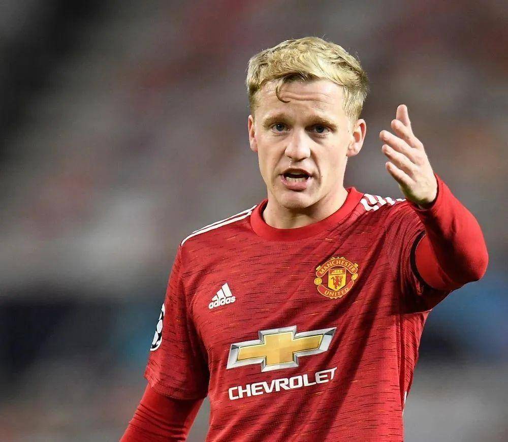 米兰体育官方网站-阿贾克斯俱乐部宣布球队将出售多名转会目标球员的简单介绍