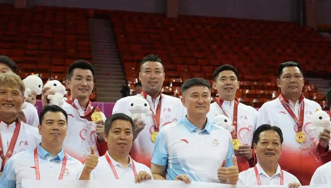 中国米兰体育-广东队主教练盛赞球员表现,连胜成果的简单介绍