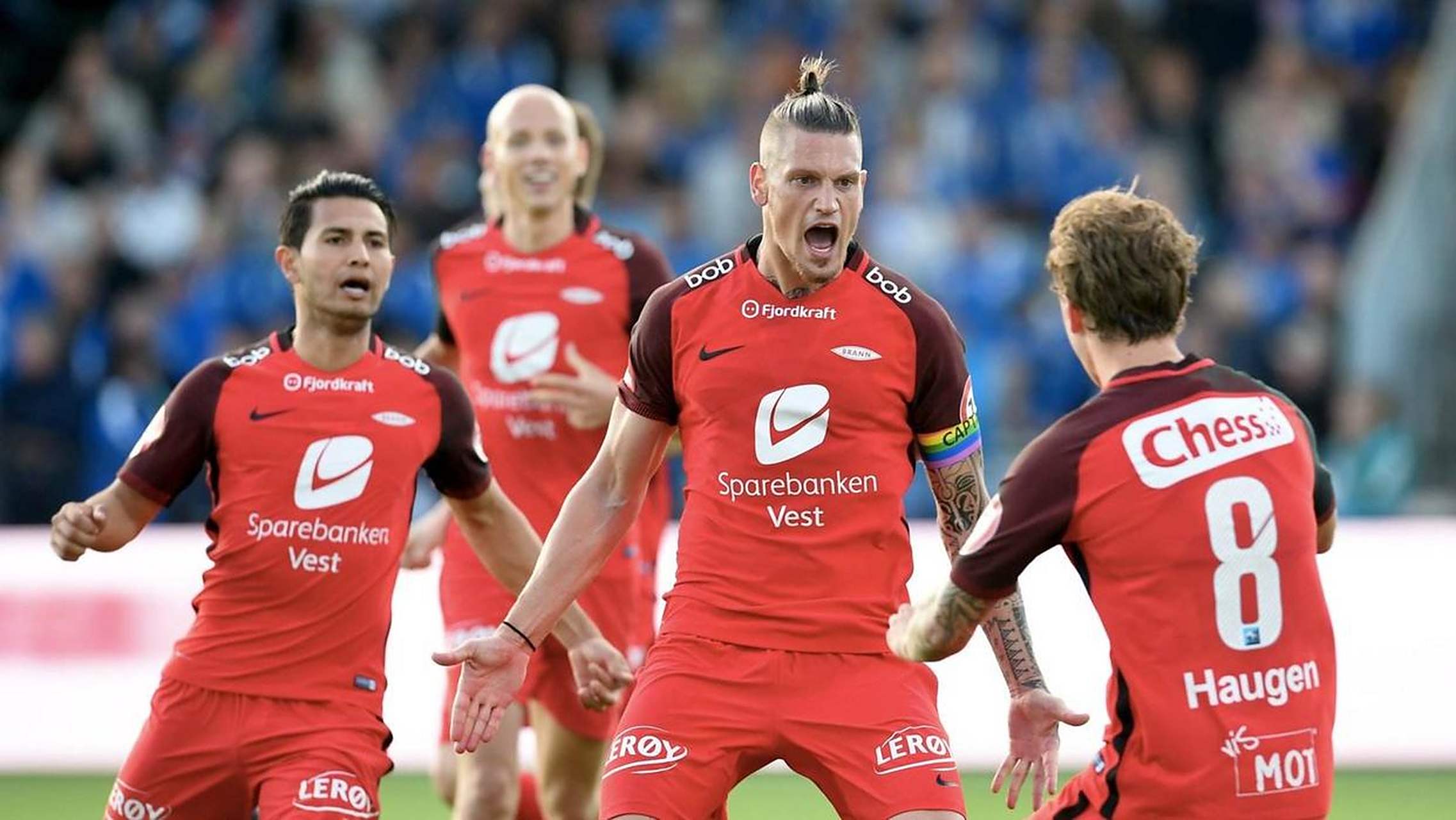 米兰APP下载-阿森纳客场不敌伯恩茅斯，积分领先缩小的简单介绍