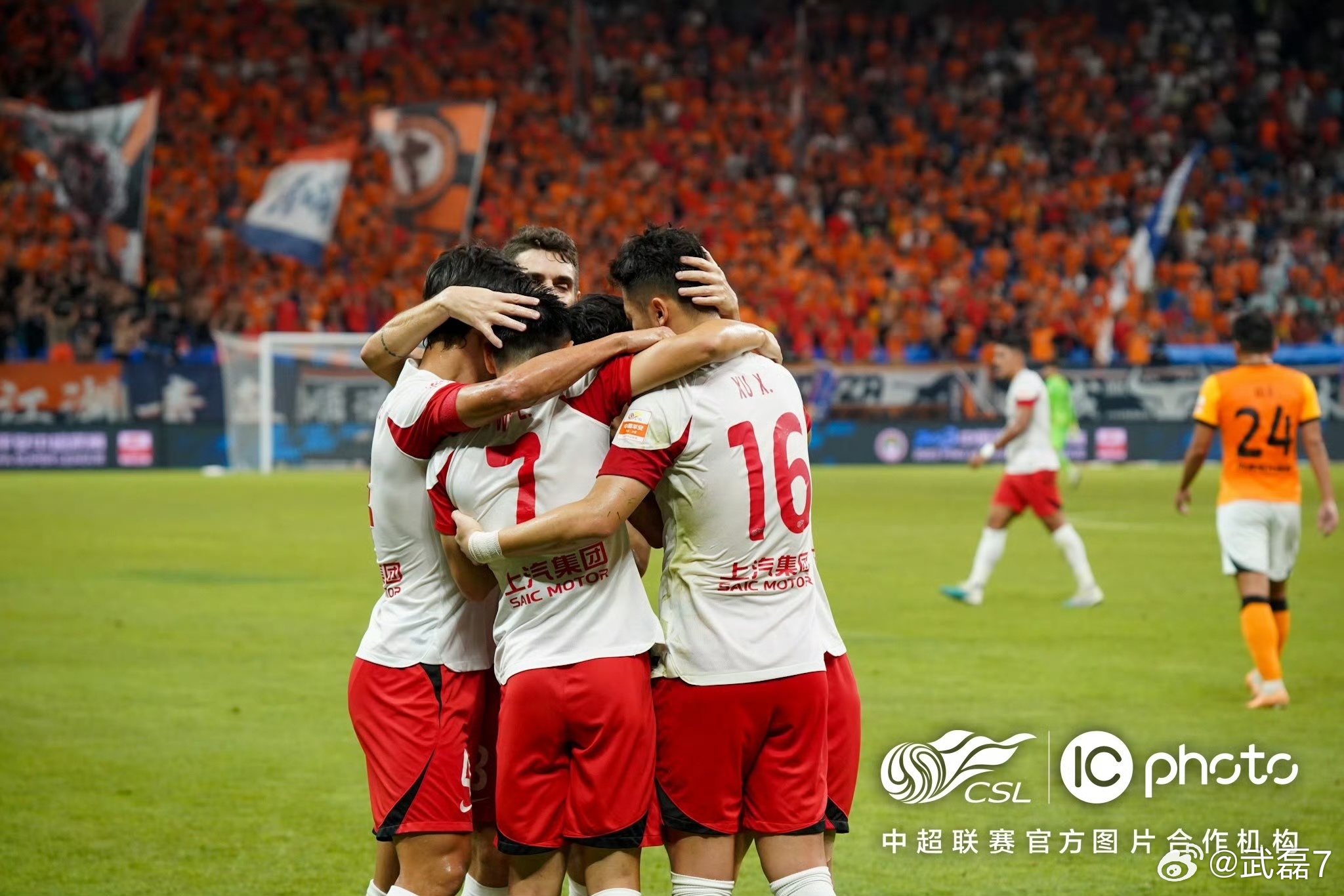 比赛中球队之间的对抗激发激情的简单介绍